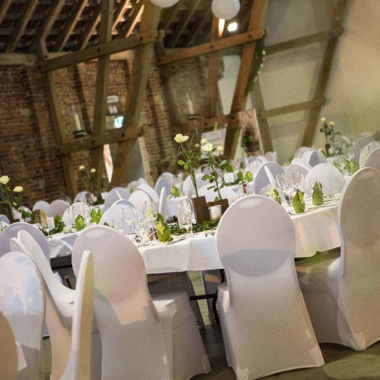 Hochzeit im Feststadl