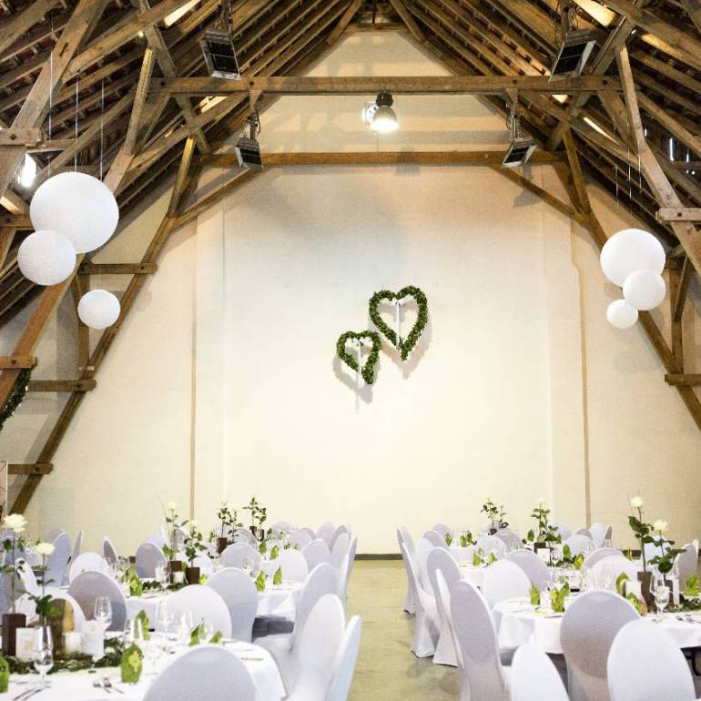 Hochzeit im Feststadl
